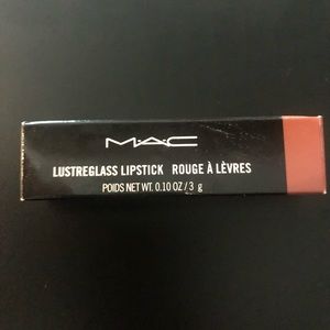MAC Lustreglass lipstick in Hug Me